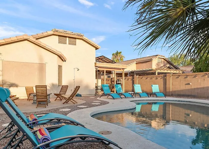 Villa Reset & Rally! Heated Pool Firepit Bbq 17 Ppl
